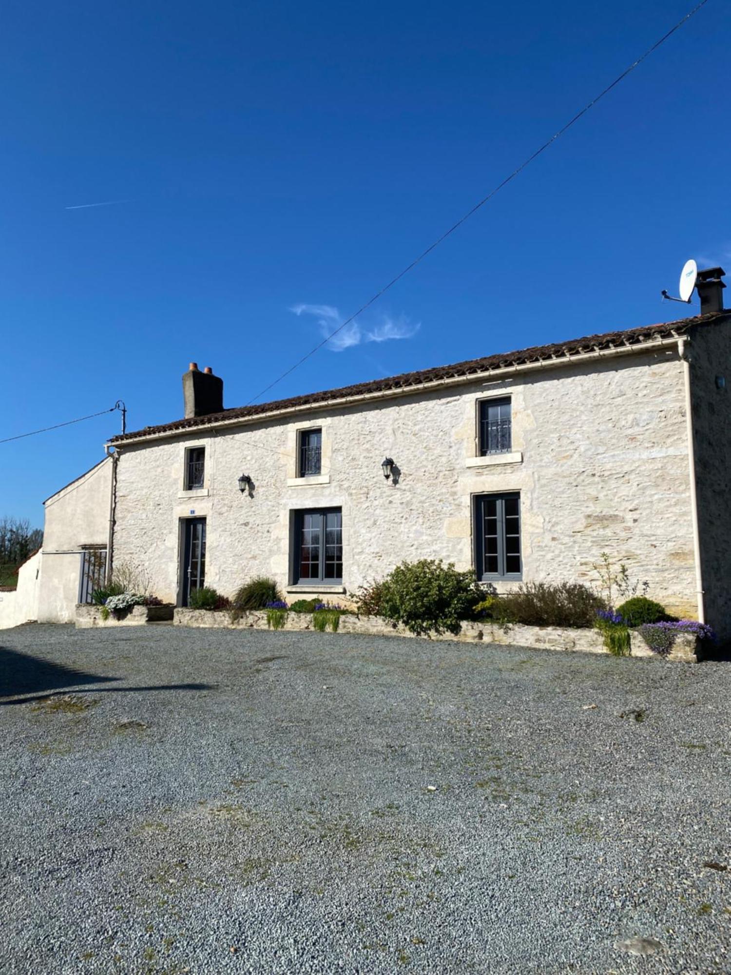 Affittacamere Les Puvinieres Breuil-Barret Esterno foto